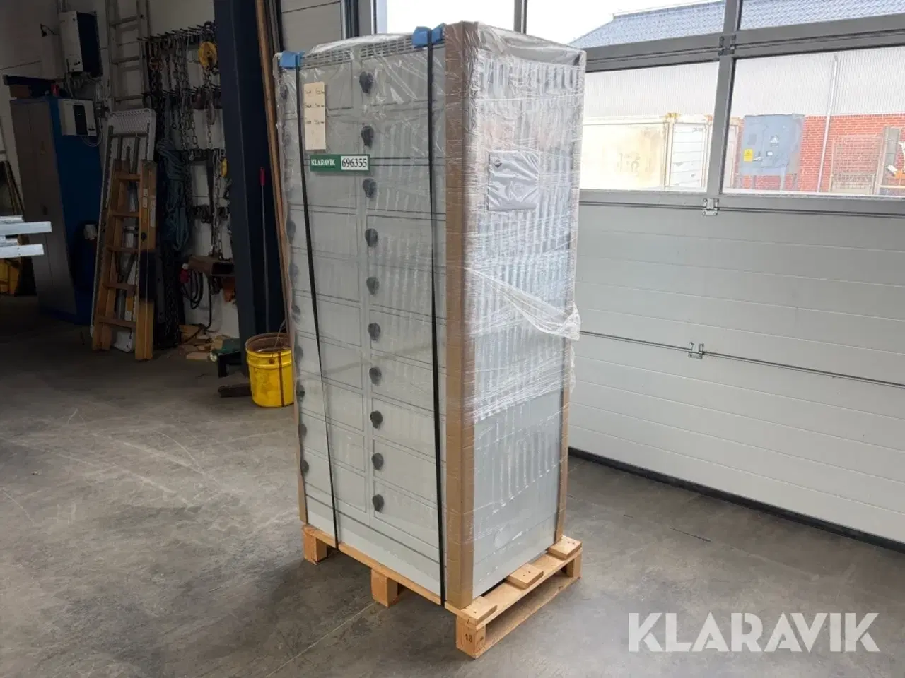 Billede 1 - Værkstedsskabe Blika