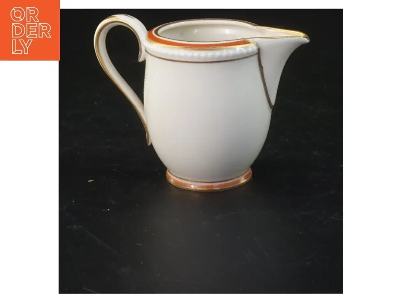 Billede 1 - Flødekande med guldkanter (str. 7 cm)