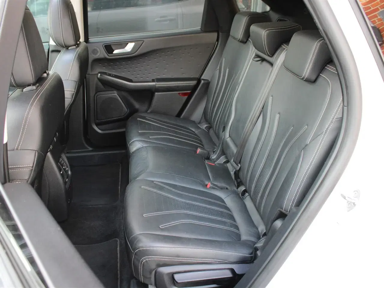 Billede 3 - Ford Kuga 2,5 Plugin-hybrid Vignale CVT 225HK 5d Trinl. Gear