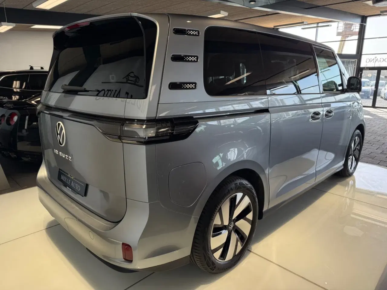 Billede 4 - VW ID.Buzz 77 Life SWB