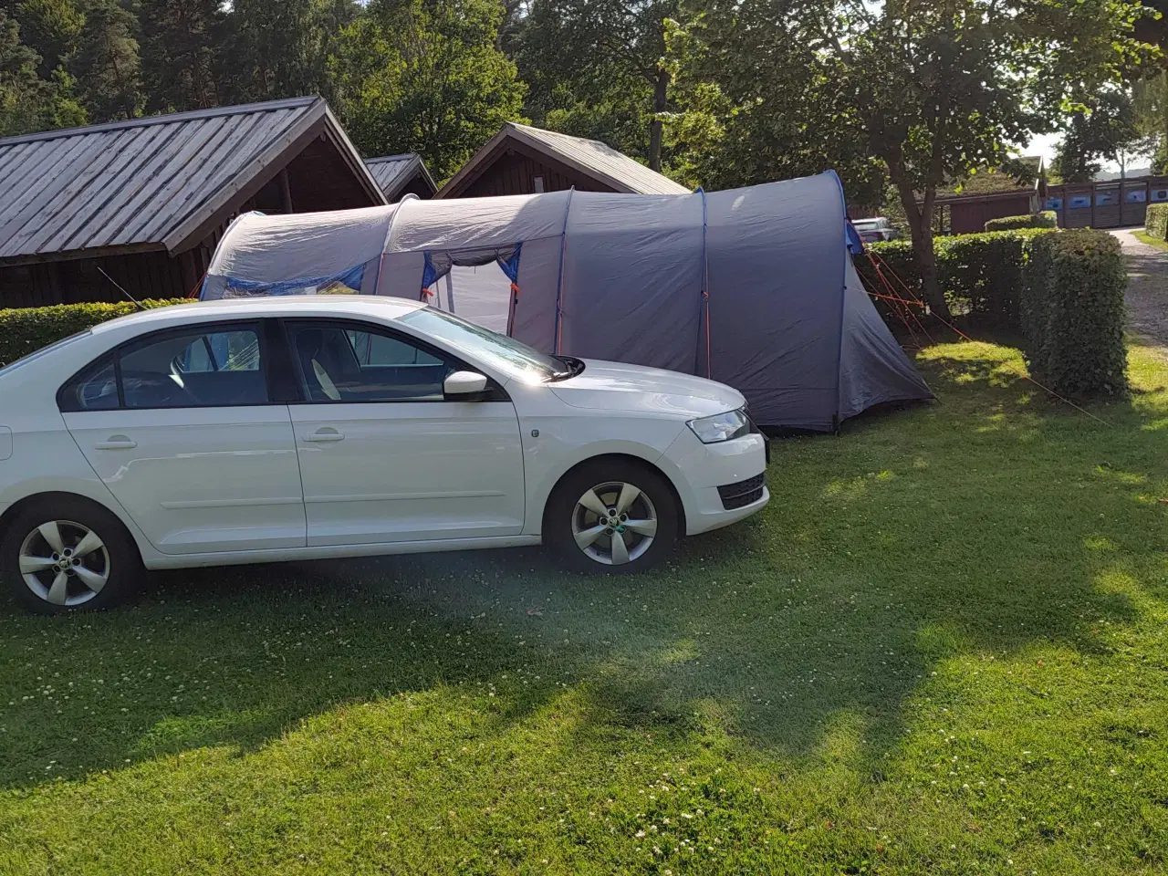 Billede 8 - Stort familie telt med 2 sove kabiner 