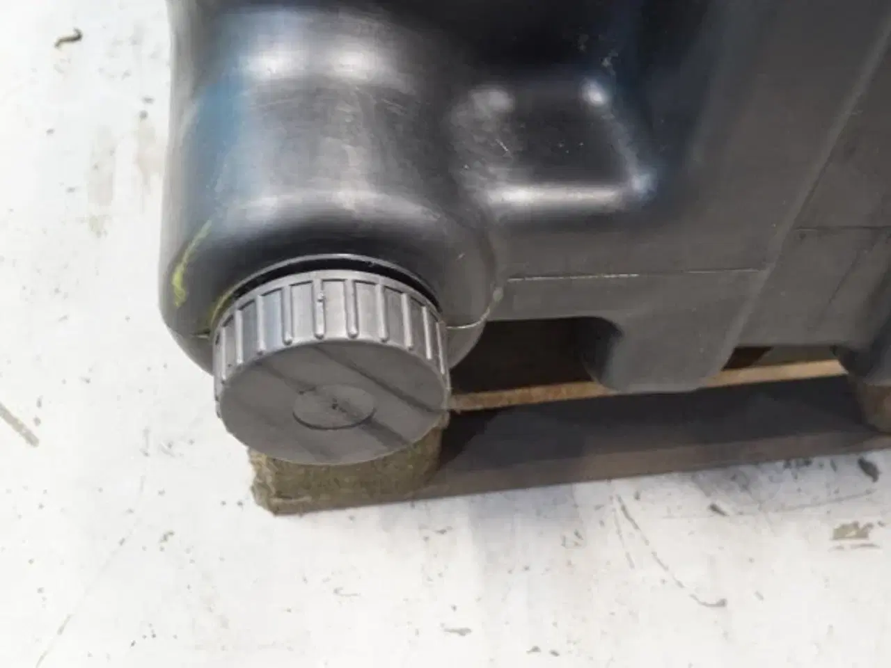 Billede 15 - Massey Ferguson 7256 Dieseltank 28781307