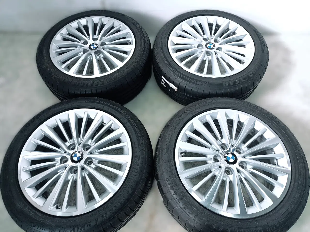 Billede 5 - 5x112 17" ET54 nav 66,6ø BMW sommersæt inkl.TPMS