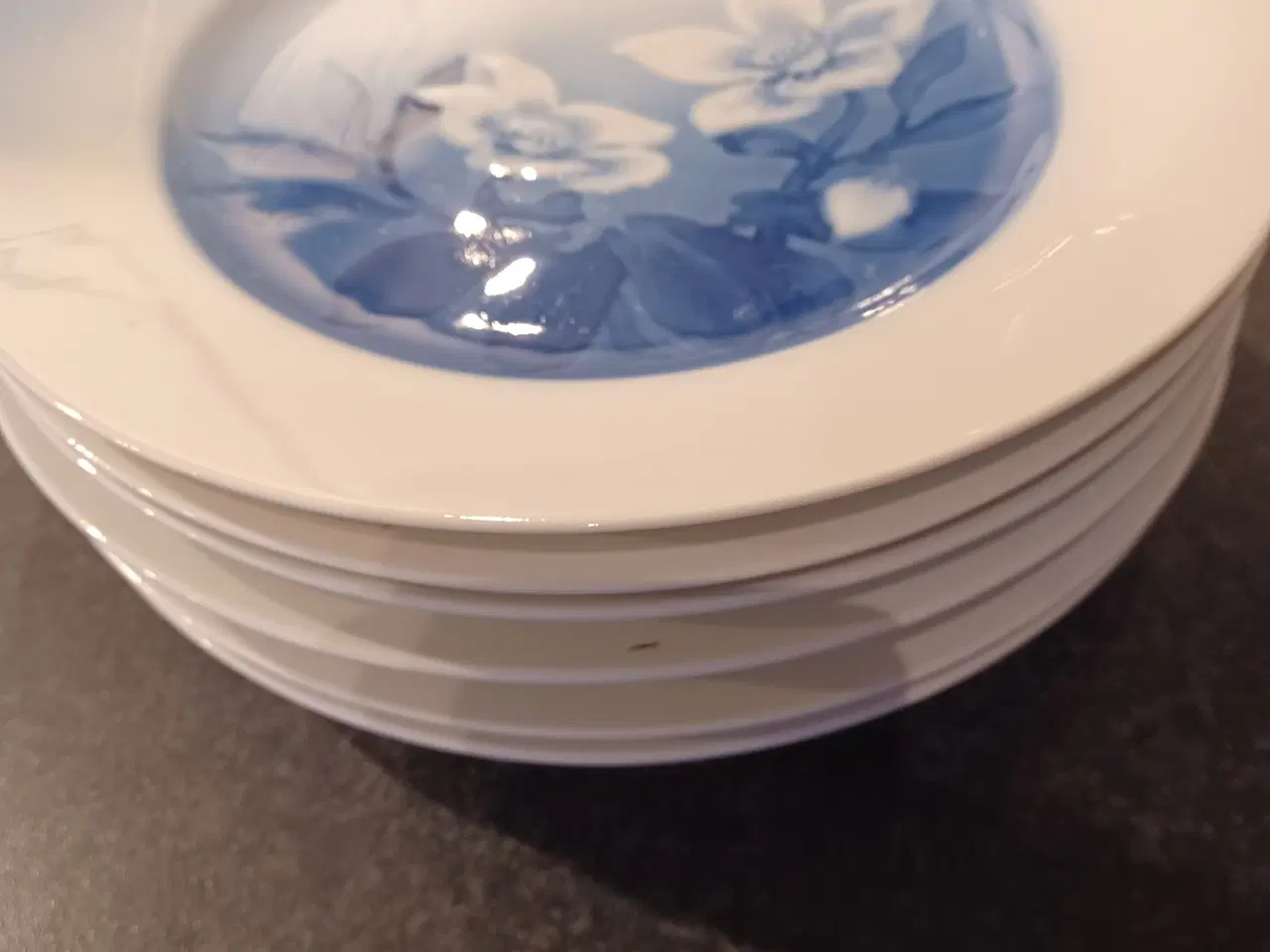 Billede 9 - B & G Julerosen blandet porcelæn, SKARP PRIS!!