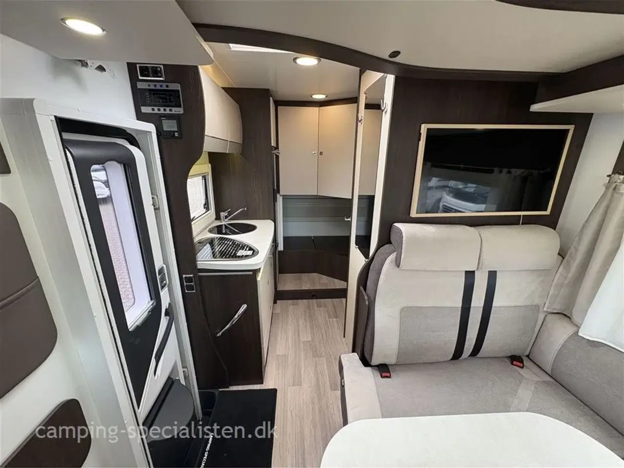Billede 6 - 2022 - Benimar Tessoro 483 NK   Benimar Tessoro 483 NK model 2022 kan nu ses hos Camping-Specialisten.dk