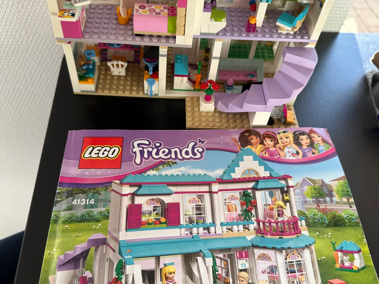 Billede 4 - Lego Friends Stephanies hus