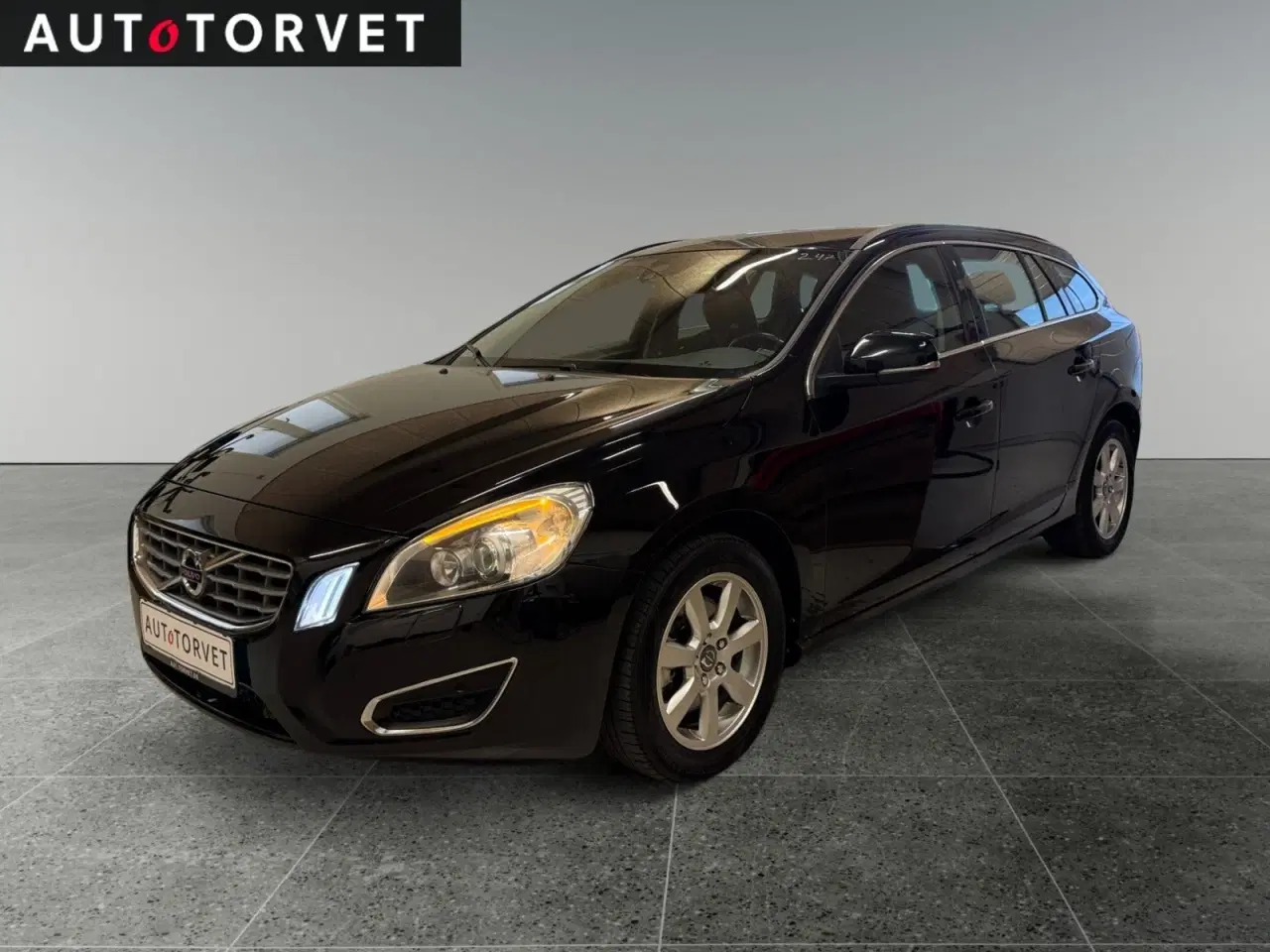 Billede 1 - Volvo V60 2,0 D3 136 Kinetic