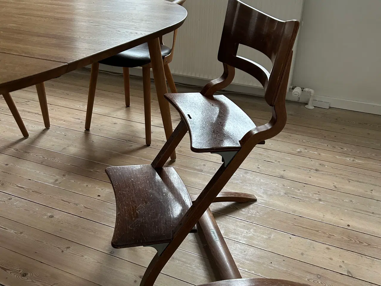 Billede 1 - Leander højstol