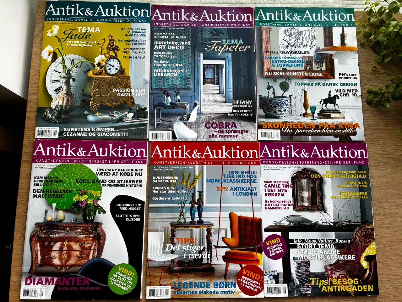 Billede 1 - Antik & Auktion  -  År  2008