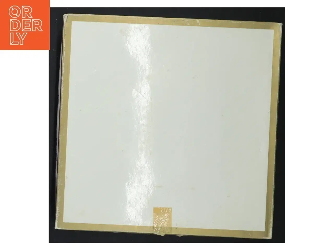 Billede 7 - H.C. Andersen juleplatte 1977 fra Desiree (str. Ø 19 cm)