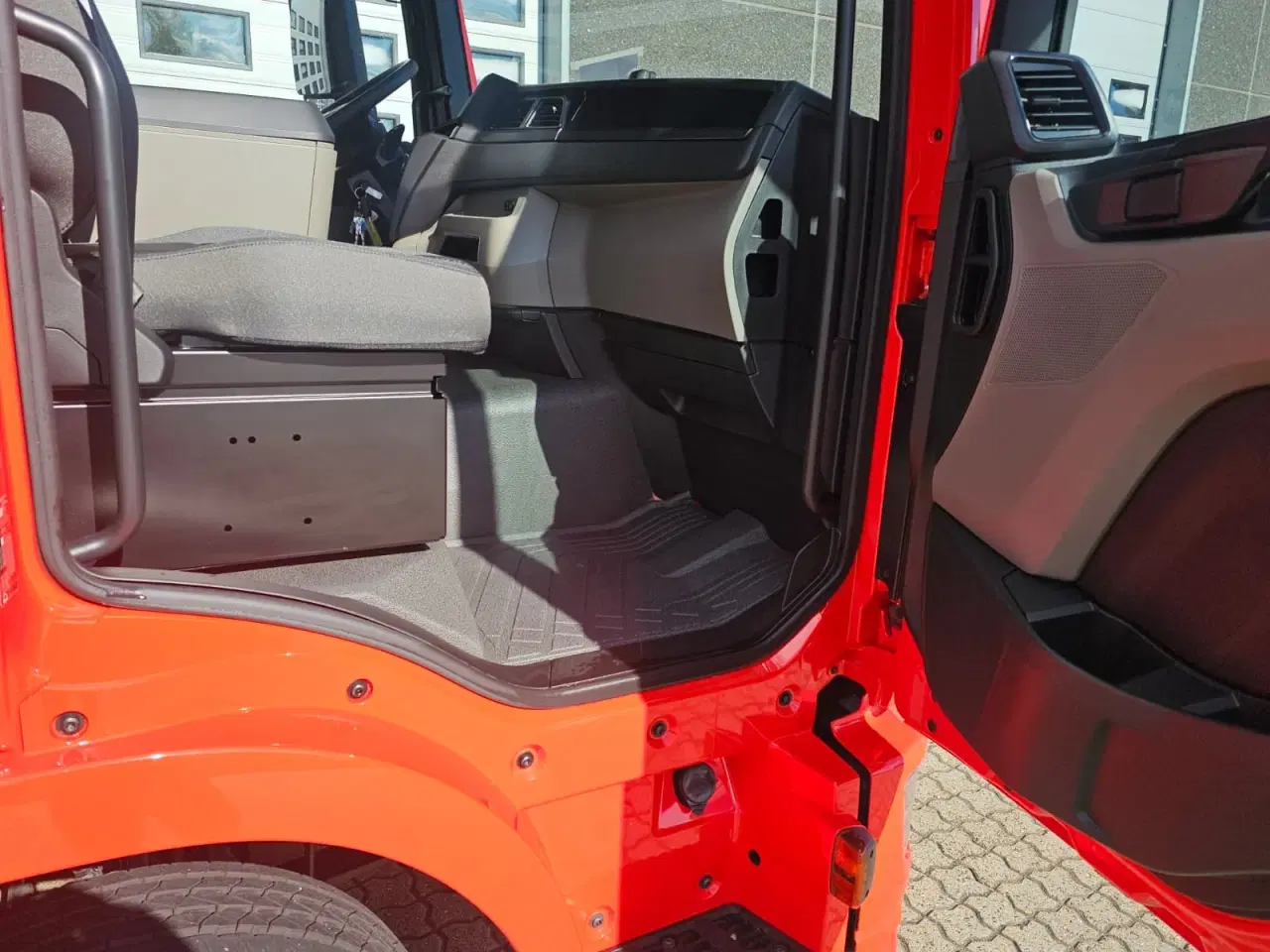 Billede 22 - MAN TGL 8.220, Lukket kasse