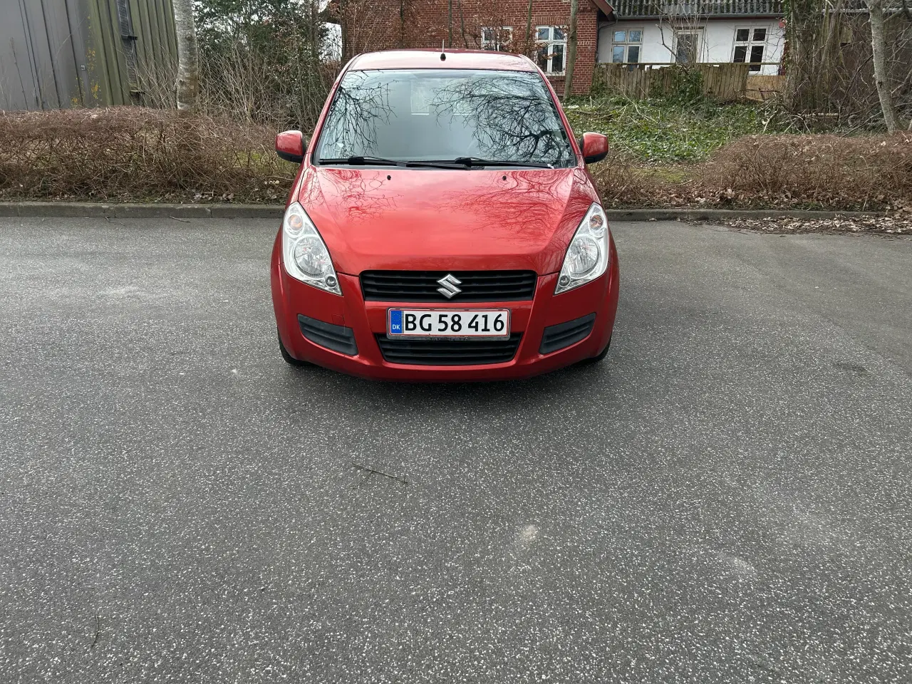 Billede 8 - Fin lille by bil