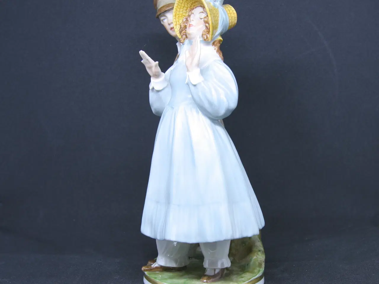 Billede 4 - Royal Copenhagen. Porcelænsfigur. Hans & Trine