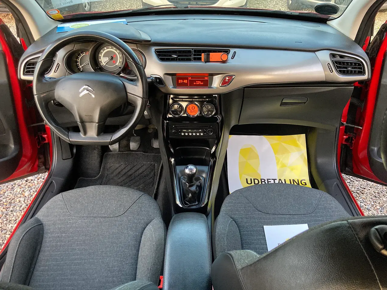 Billede 9 - Citroen C3 1,2 Nysyn meget pæn og velholdt