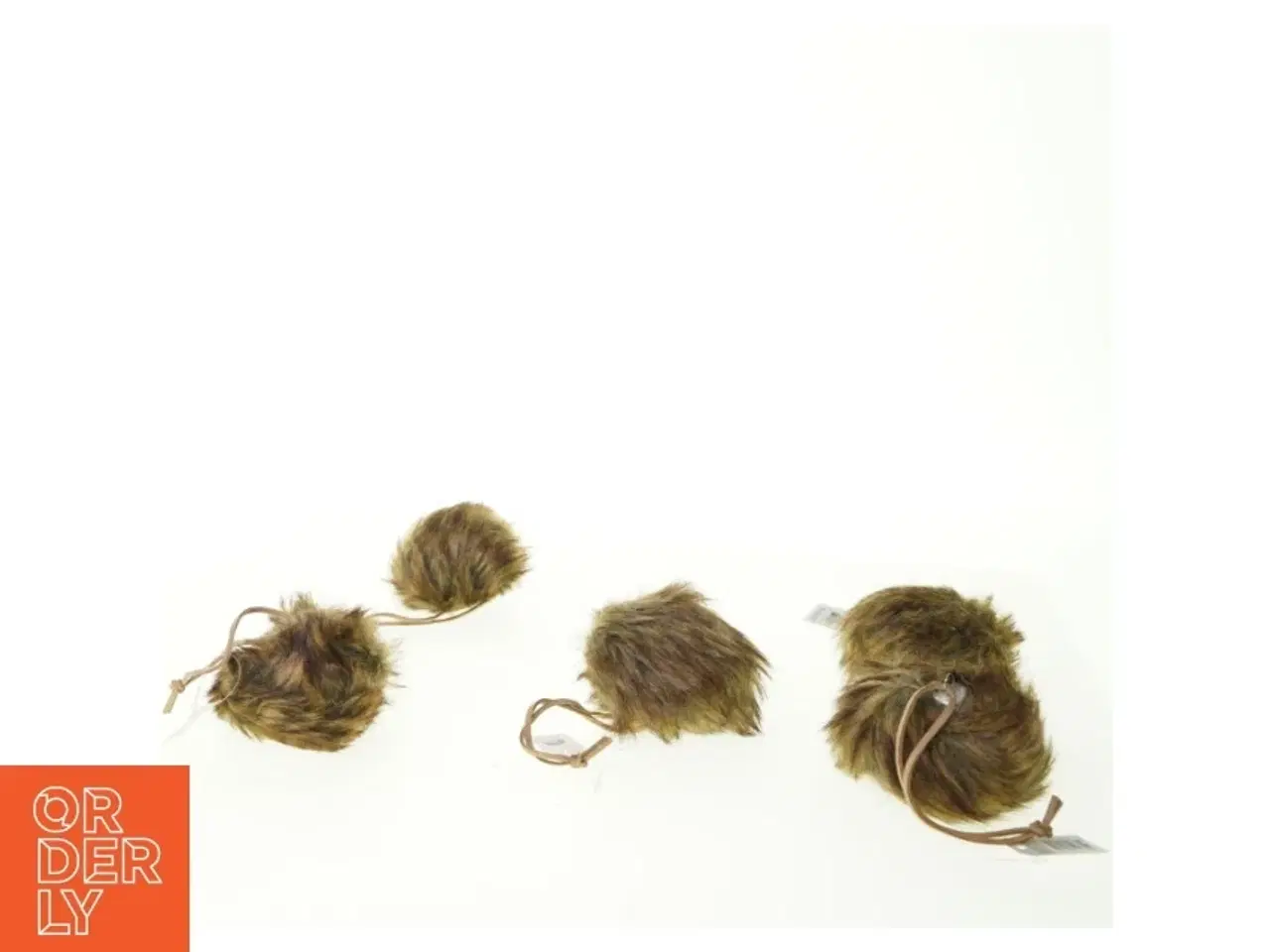 Billede 4 - nye julekugler i “pels” fra Det Gamle Apotek (str. 8 cm)
