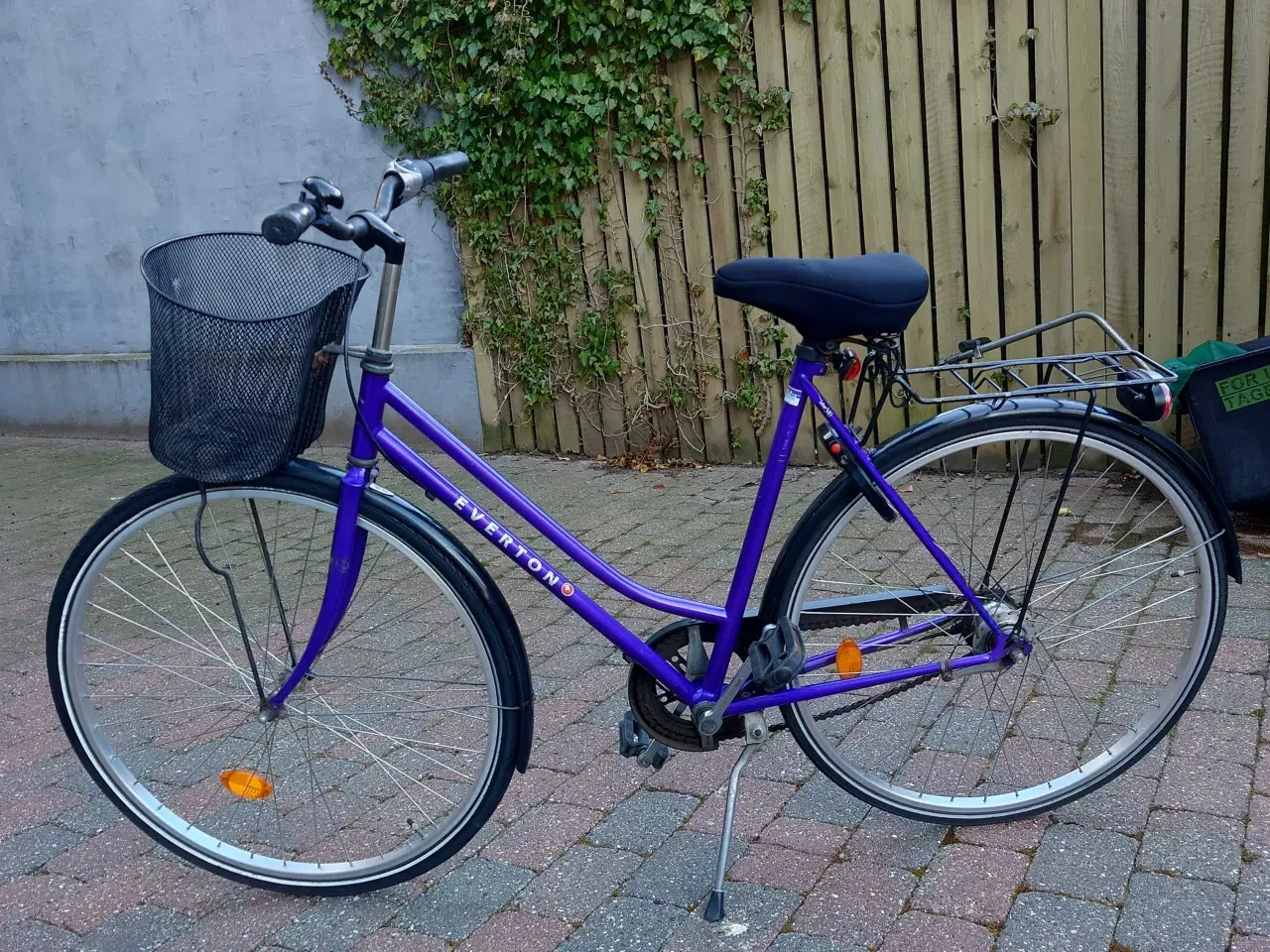 Billede 4 - Everton dame cykel sælges er 100 procent i orden  