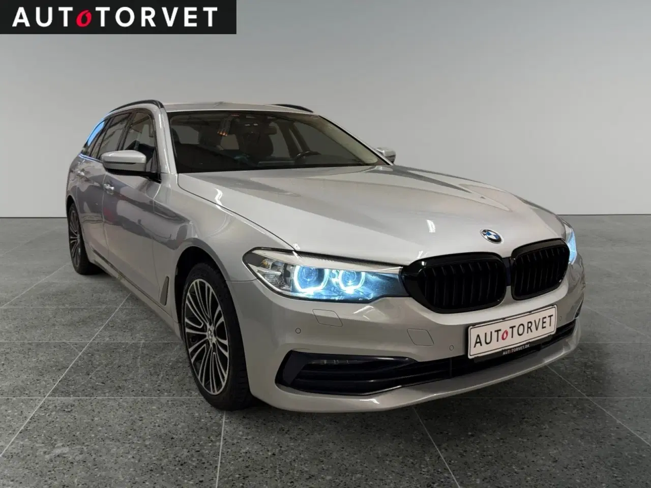 Billede 2 - BMW 520d 2,0 Touring Connected aut.