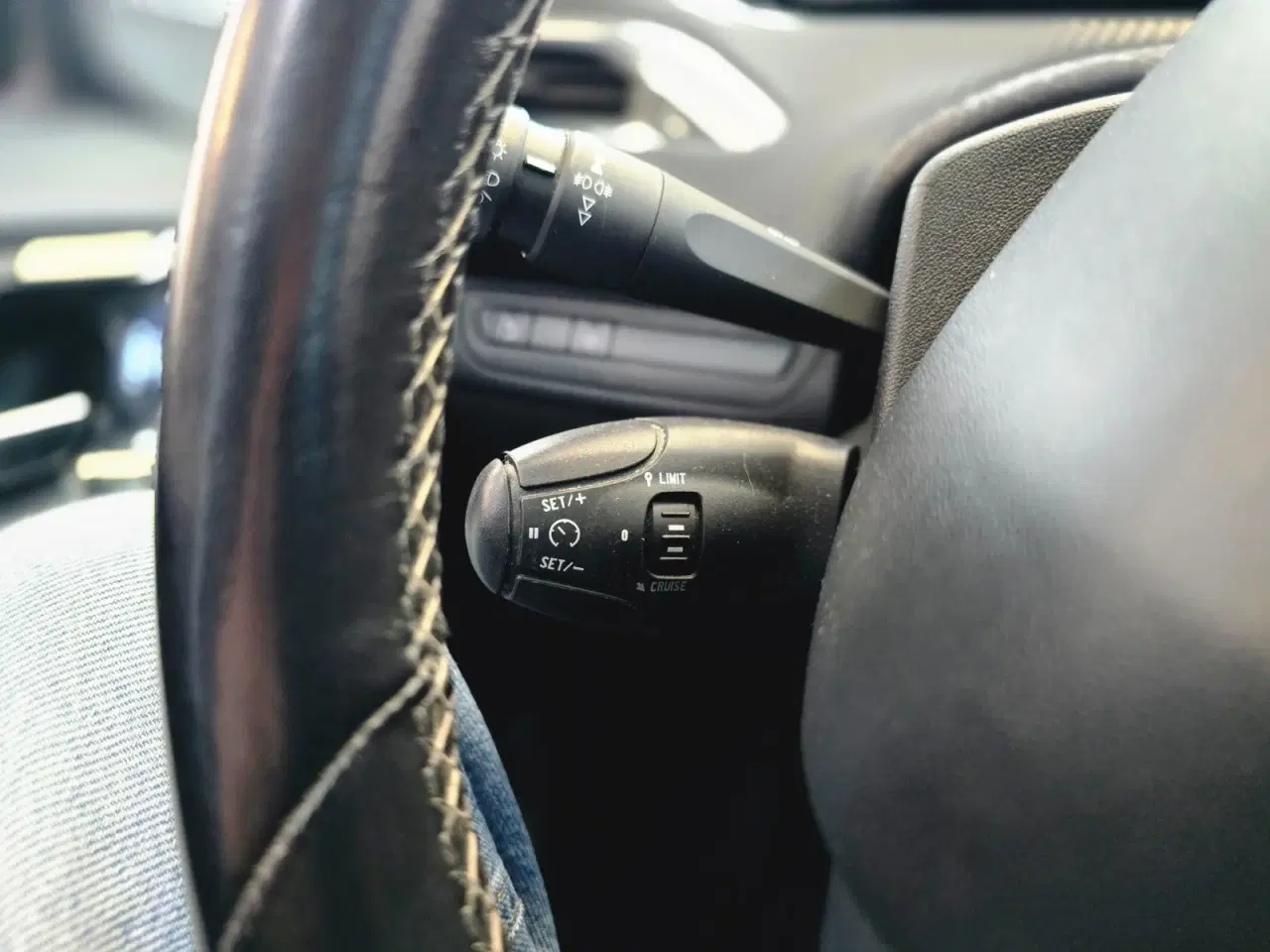 Billede 10 - Peugeot 208 1,2 VTi 82 Selection Sky