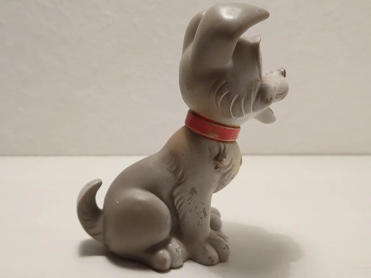 Billede 5 - Vintage Walt Disney gummi pivedyr. Hunden Vaks.