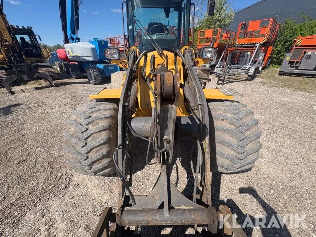 Billede 9 - Gummiged Volvo L35G med skovl og gafler
