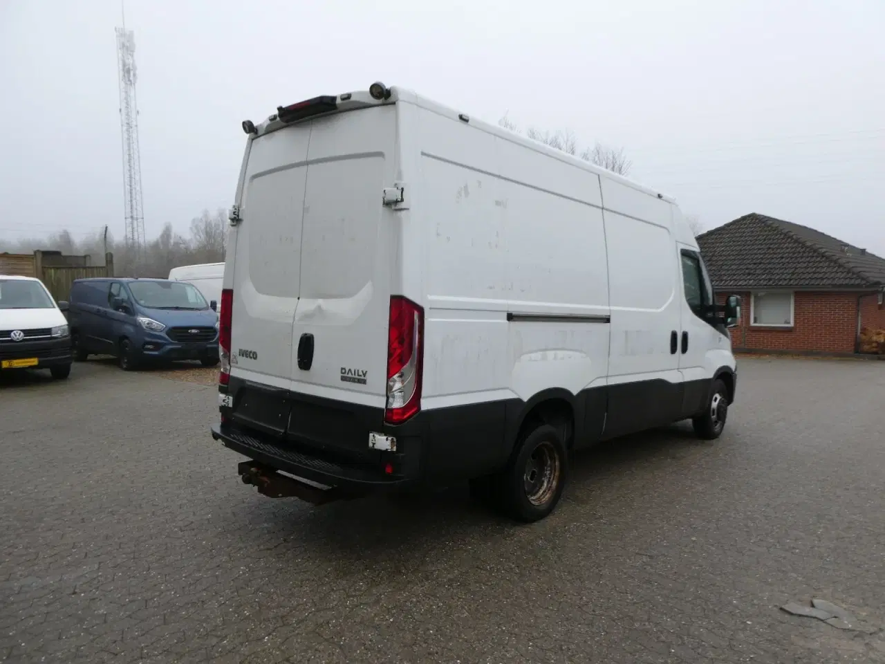 Billede 12 - Iveco Daily 3,0 35C18 12m³ Van AG8