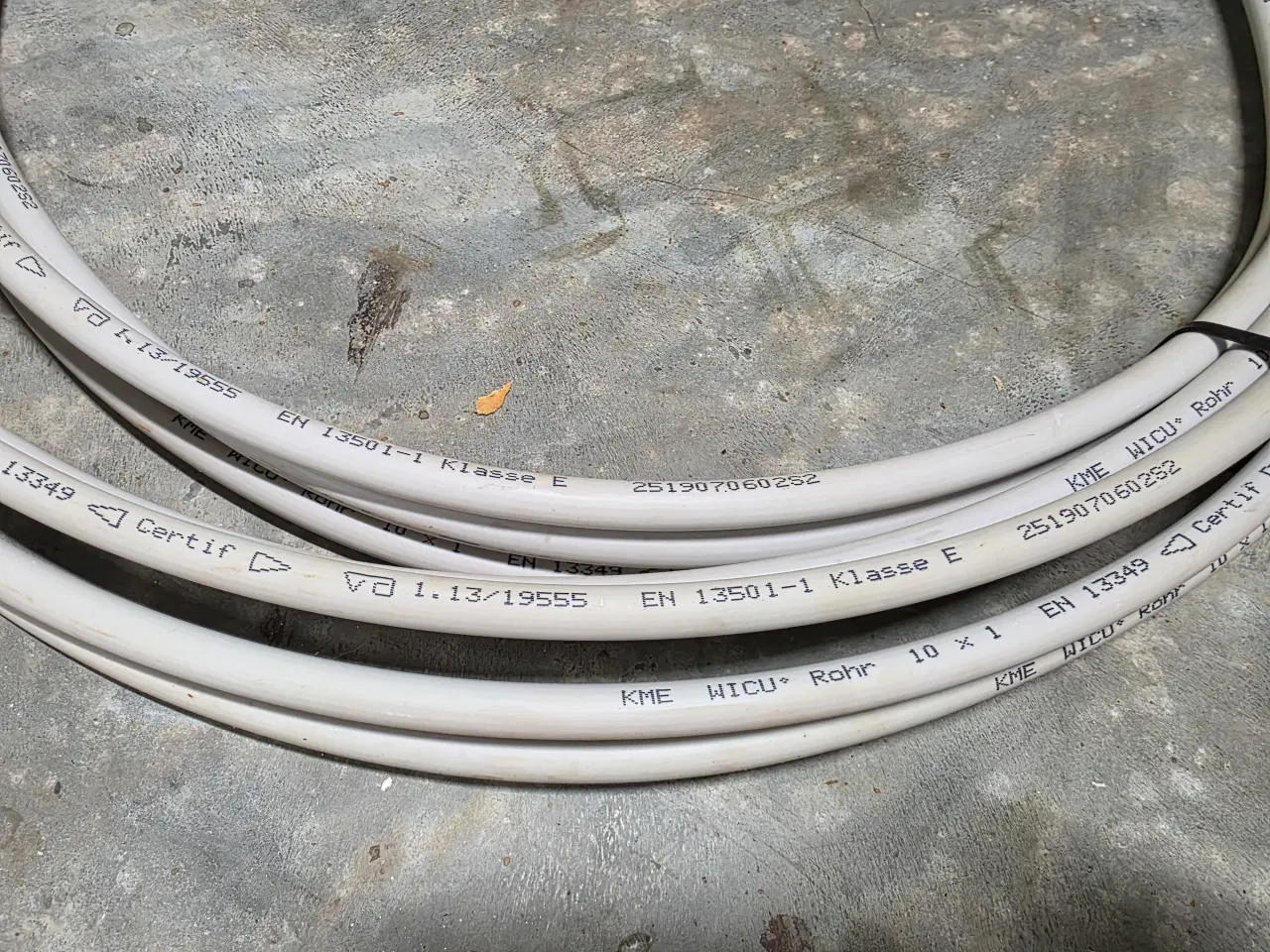 Billede 2 - Cobber rør blød isoleret 10mm x 15,5m