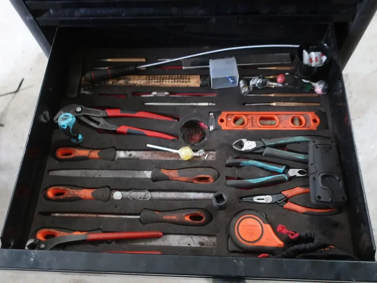 Billede 6 - Værktøjsvogn med indhold