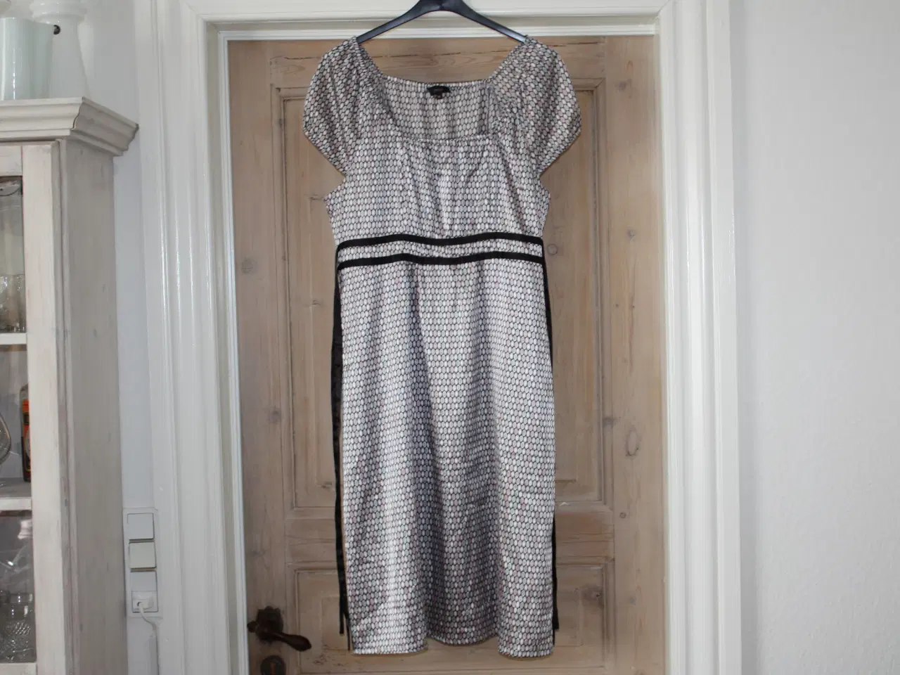 Billede 3 - Kjole fra Minus str. 38
