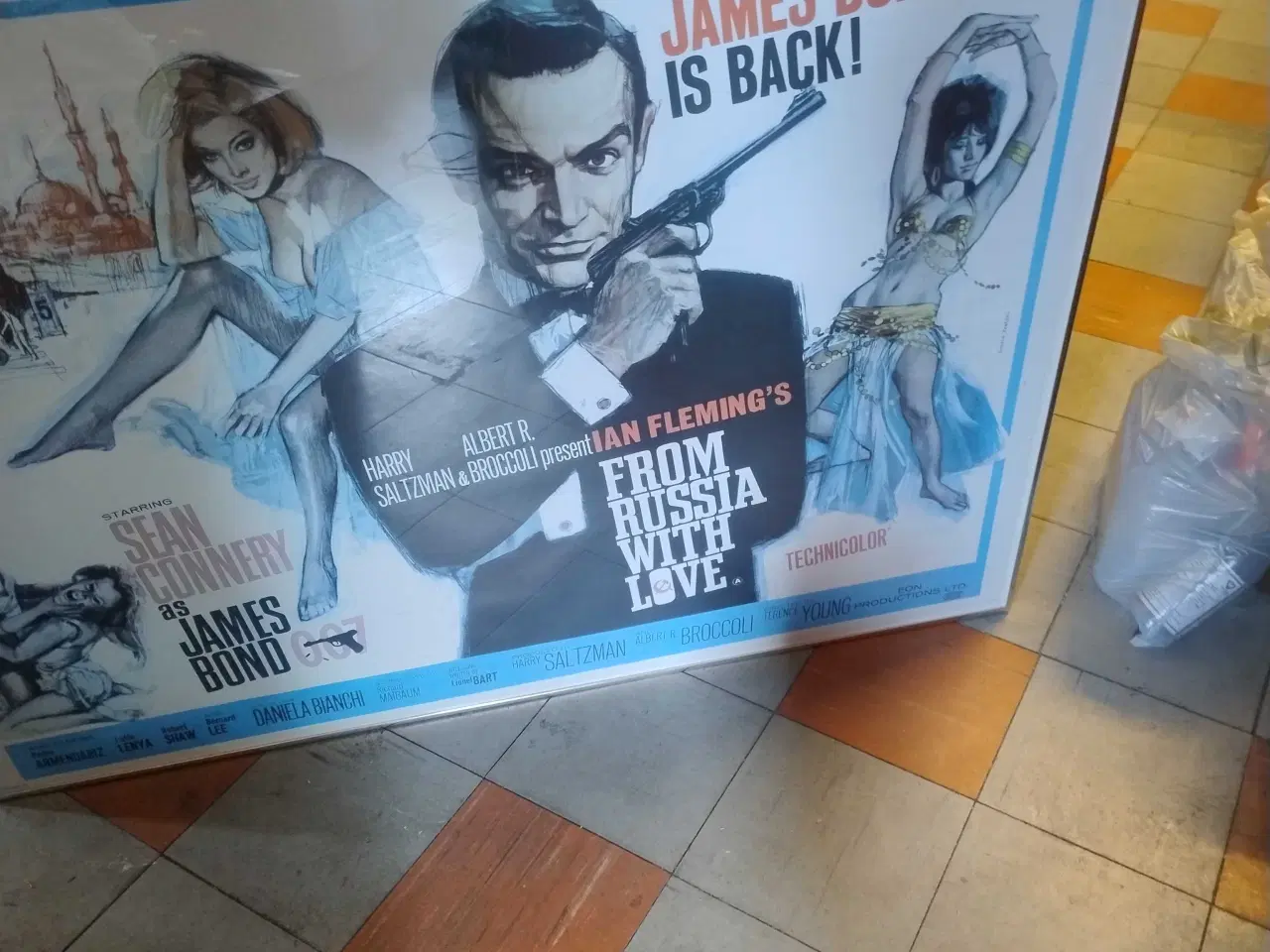 Billede 3 - Plakat med James Bond 