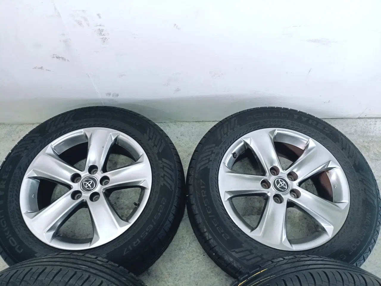 Billede 4 - 5x114,3 17" ET39 nav 60,1ø TOYOTA sommersæt