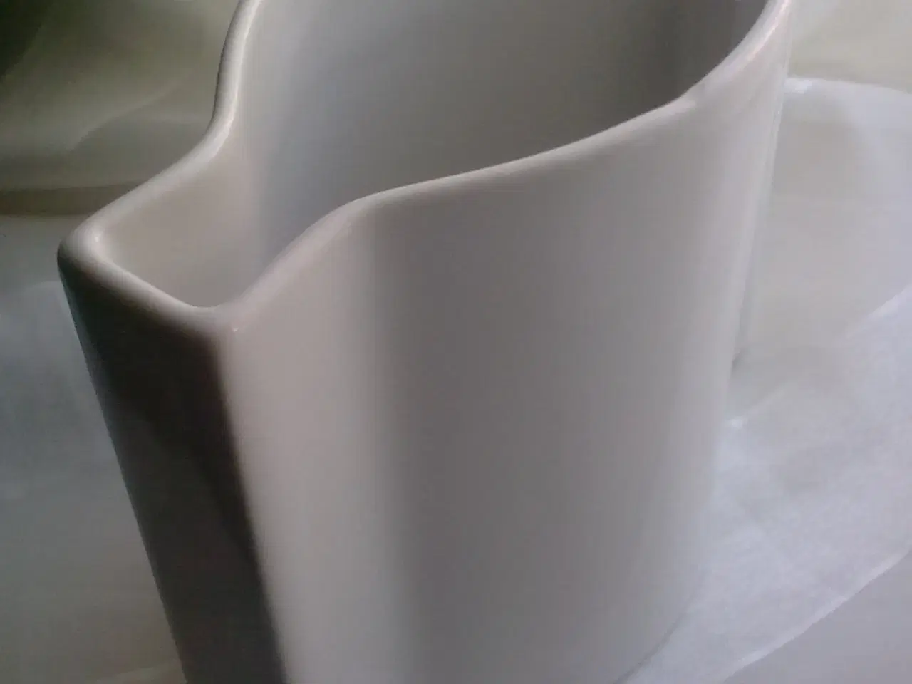 Billede 10 - Gustavsberg hvid form af Margareta Hannix