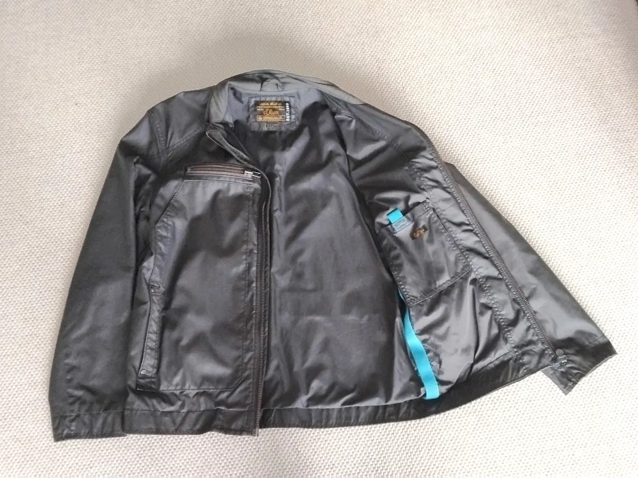 Billede 4 - s.Oliver Herre Jakke i antracit farve str. L