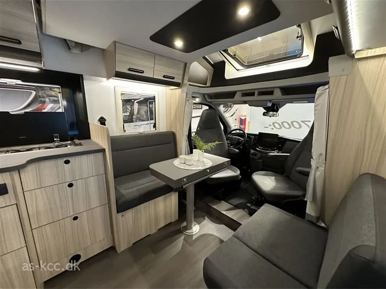 Billede 4 - 2026 - Sun Living S 72 DL Automatgear 165 HK   Ny Sun Living S72 DL Automatgear (med hæve sinke seng)