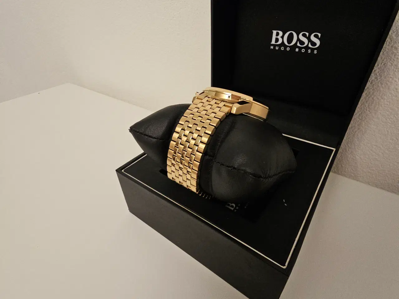 Billede 6 - Guld Hugo Boss ur – Fantastisk Stand!