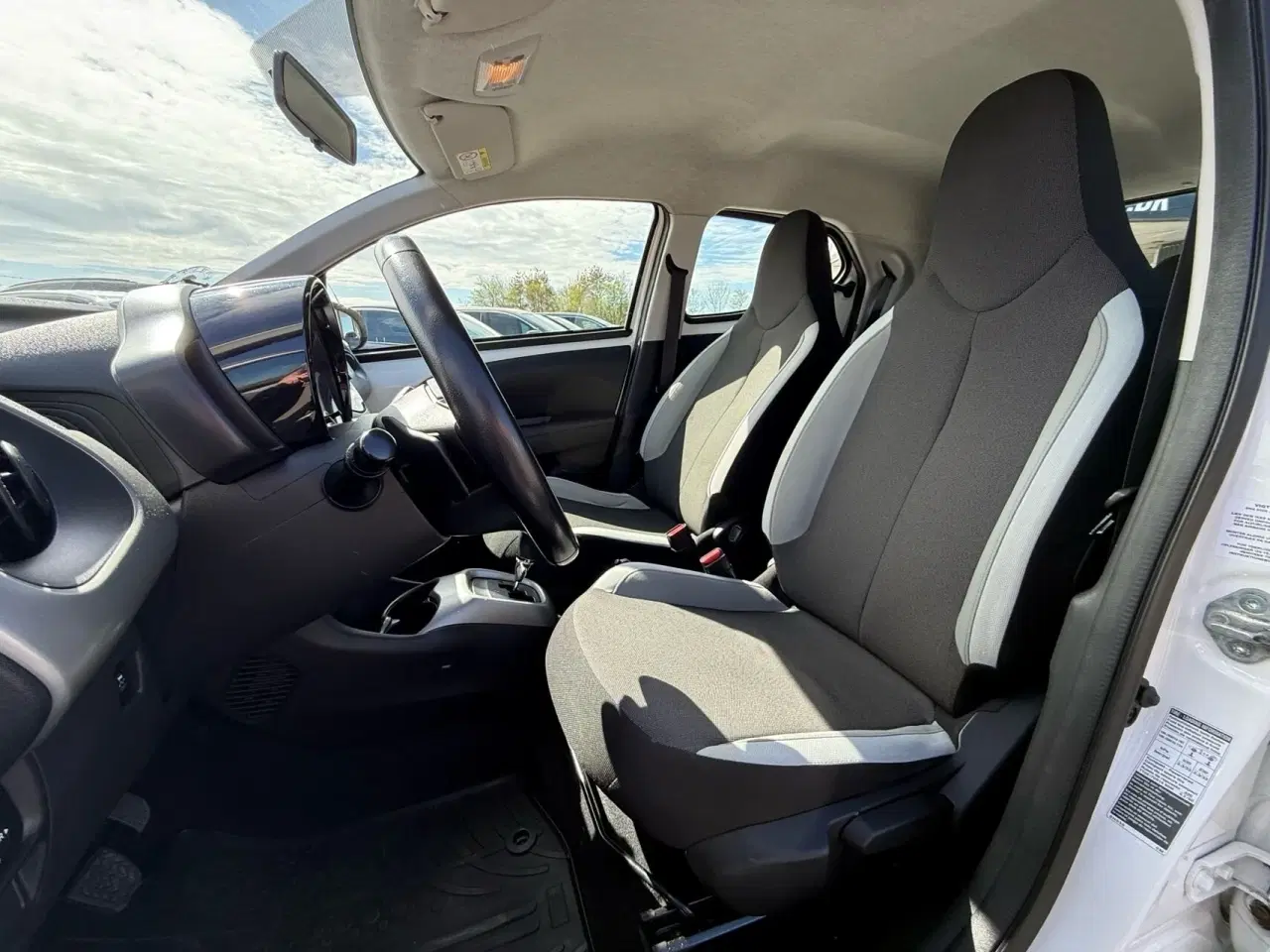 Billede 5 - Toyota Aygo 1,0 VVT-I X-Play + Plus pakke X-Shift 69HK 5d Aut.