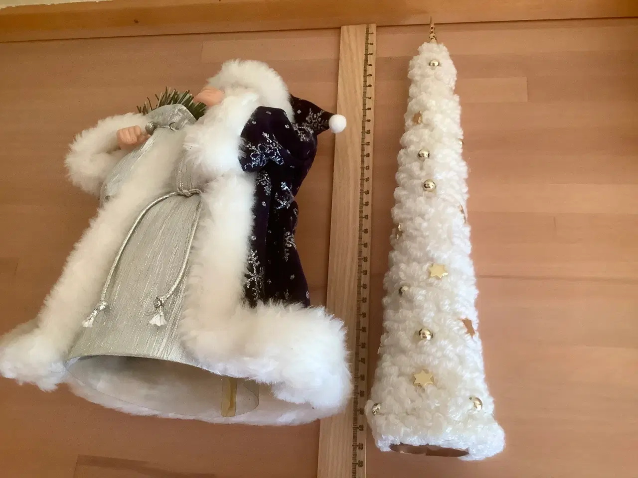 Billede 3 - Julemand med juletræ.