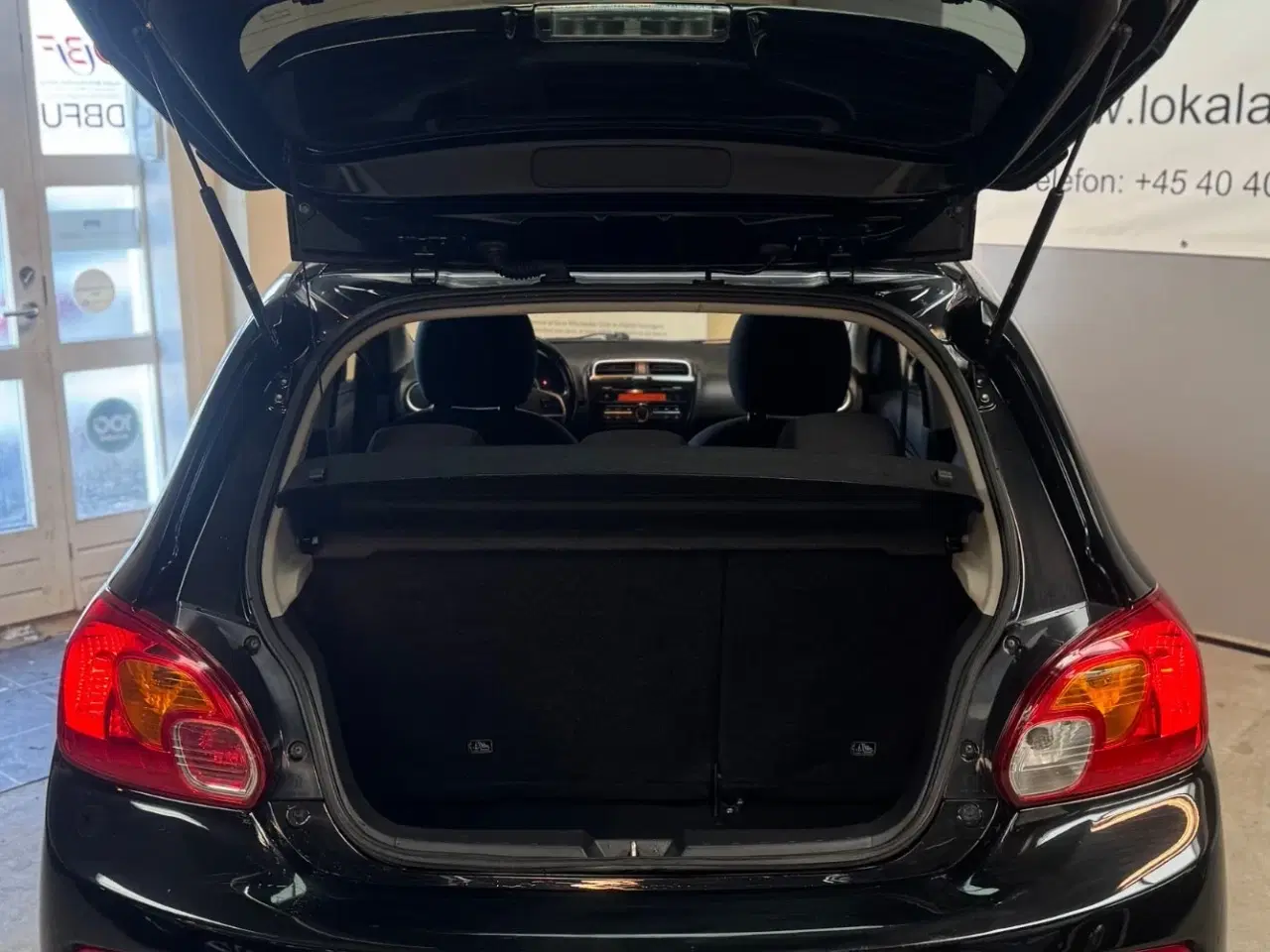 Billede 6 - Mitsubishi Space Star 1,2 Black & White