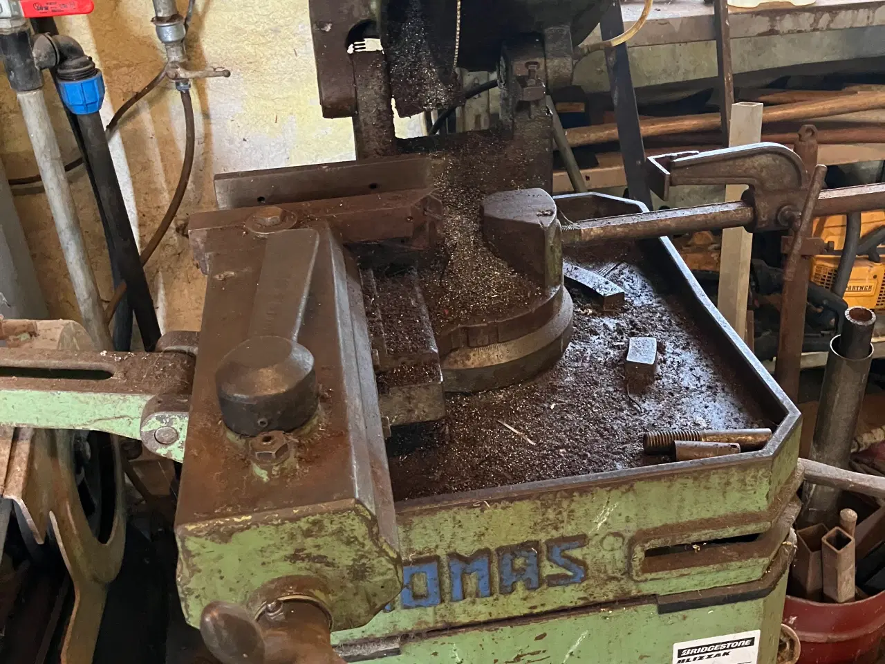 Billede 1 - Metal sav virker som ny motor er renoveret ny klin