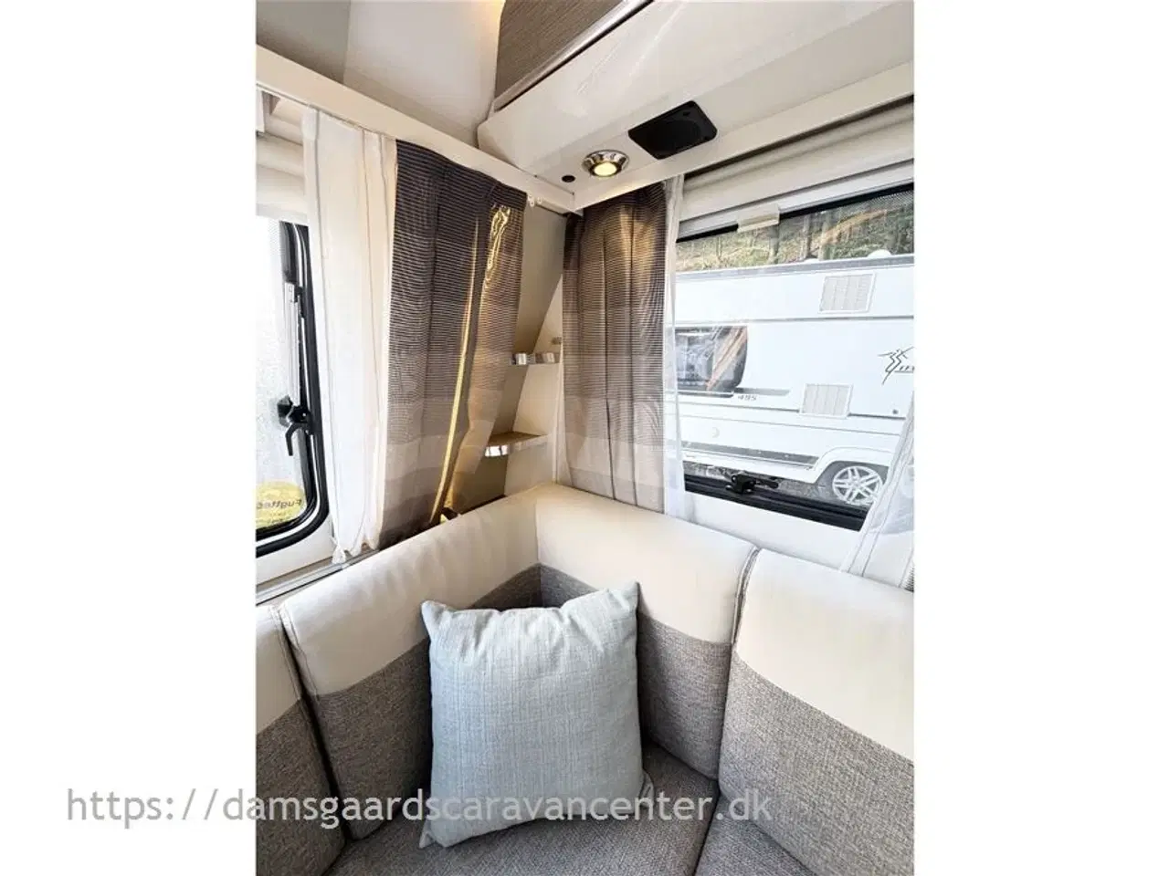 Billede 6 - 2019 - Adria Adora 542 UL Enkeltsenge-Lamel-Gulvtemp.-Sun Shine