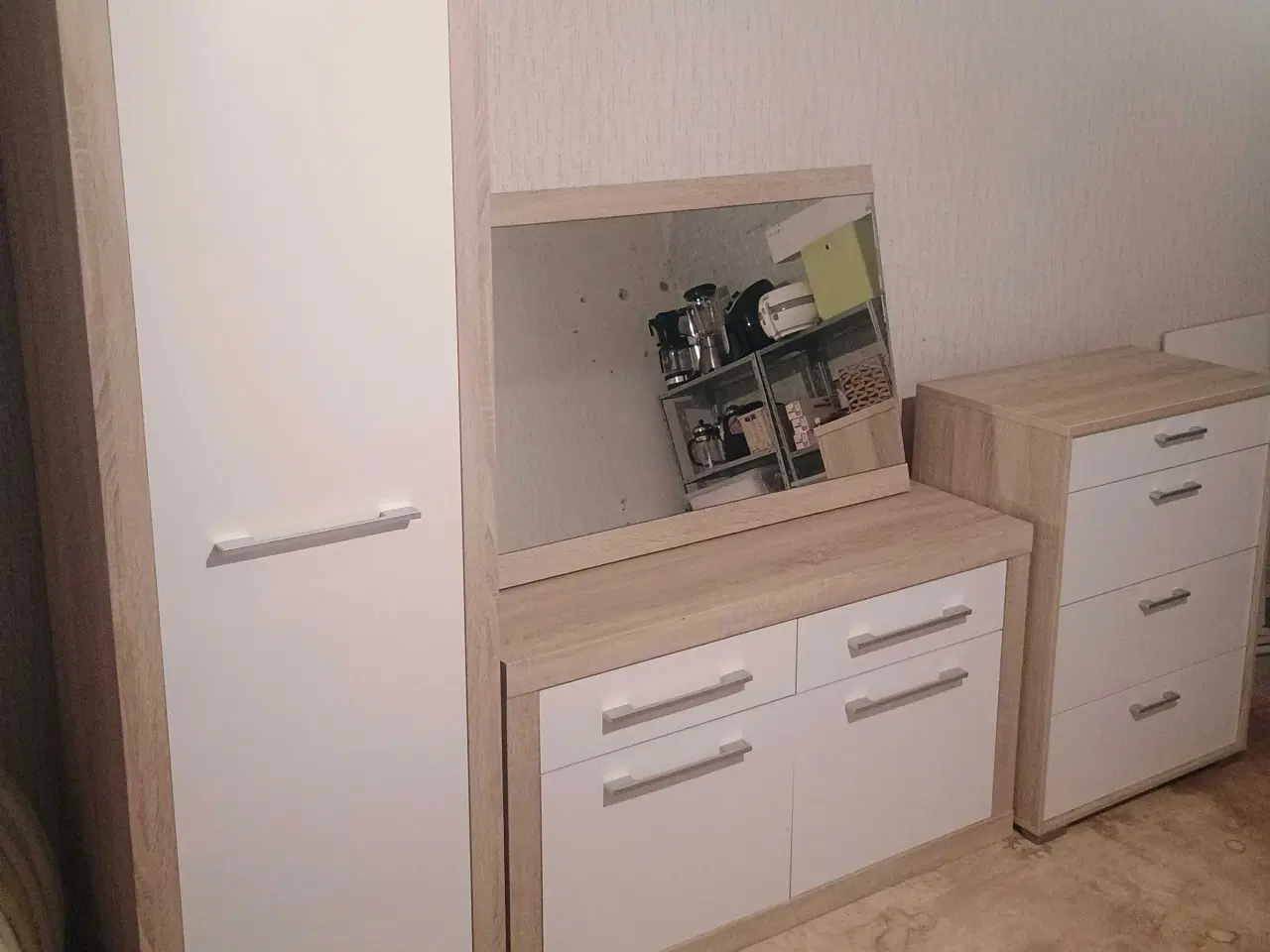 Billede 2 - Møbelsæt 