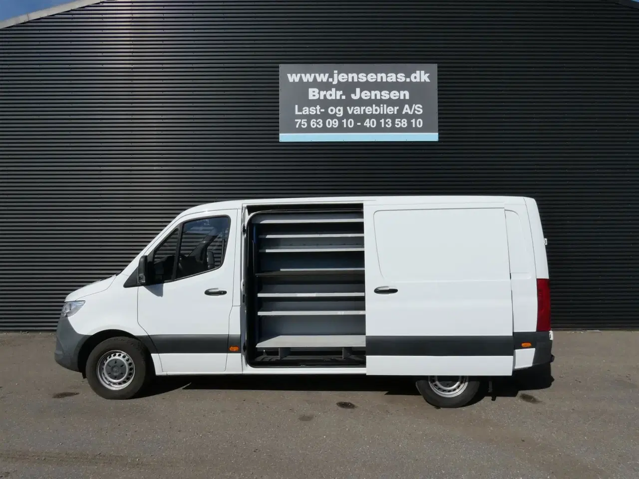 Billede 1 - Mercedes-Benz Sprinter 316 2,1 CDI A2 H2 RWD 163HK Van 6g