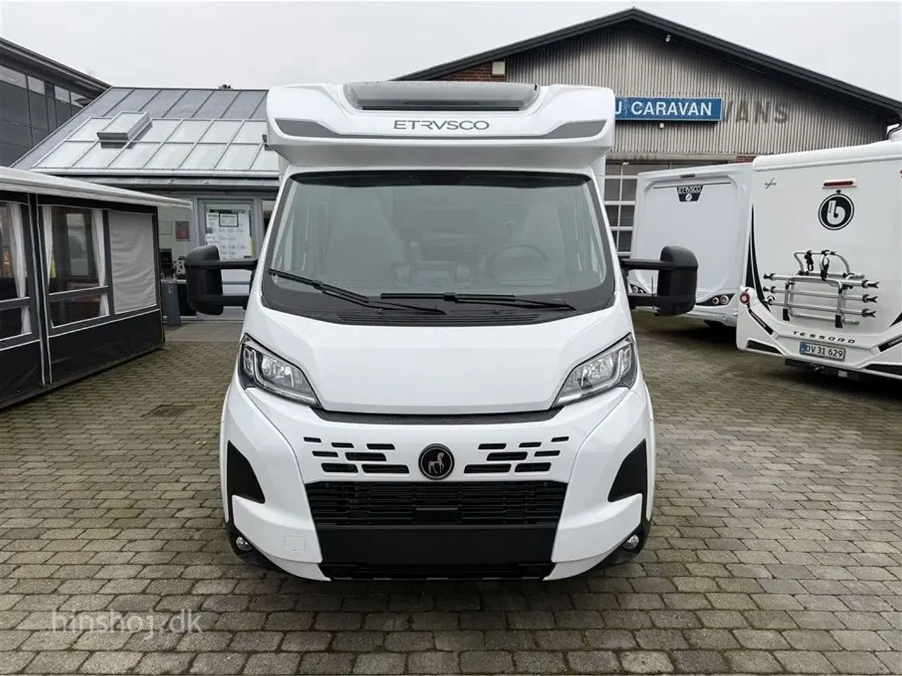 Billede 33 - 2025 - Etrusco T 7400 QBC Aut.   Drømmeautocamperen: Etrusco By Hymer – Komfort og Luksus i Én Pakke