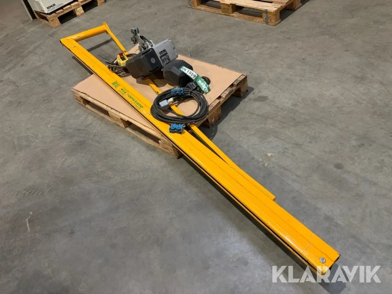 Billede 1 - Svingkran Max fodgaard 500 kg. Carl Stahl 620 elektrisk talje