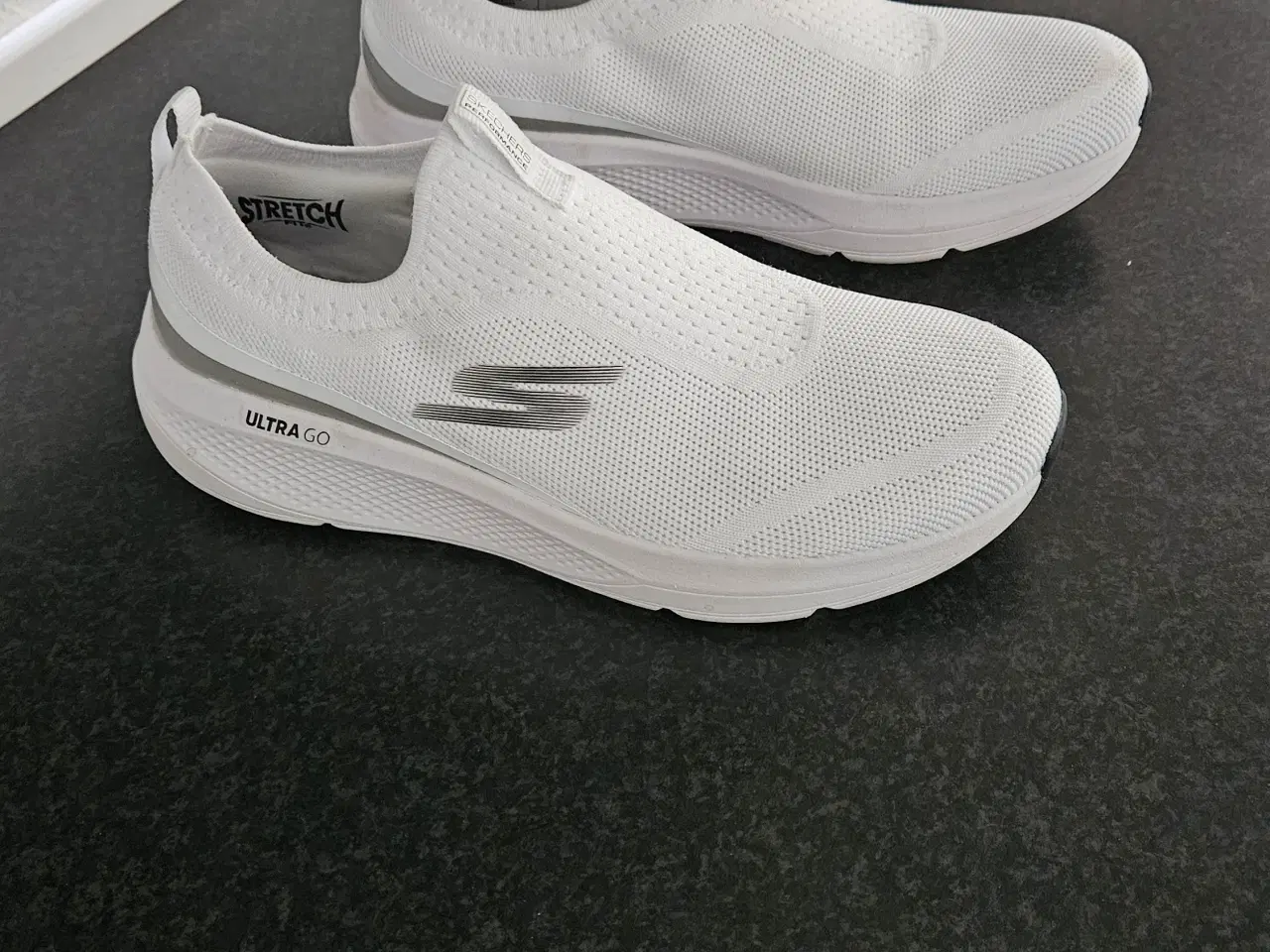 Billede 2 - Sketchers slip in 38