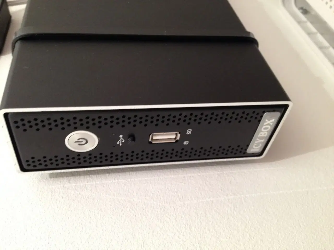 Billede 2 - IcyBox NAS (netværks-harddisk)