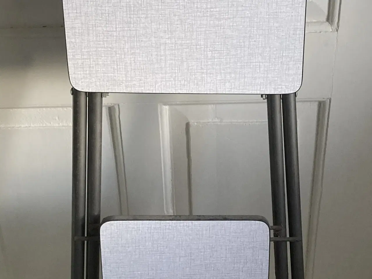 Billede 3 - Lysbillede fremviser stativ fra 70èrne