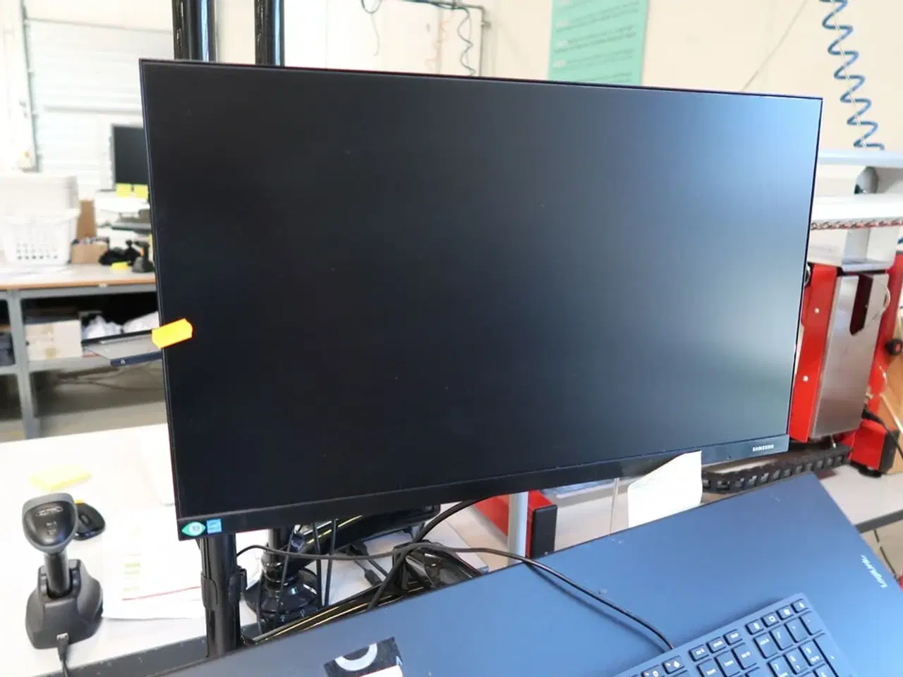 Billede 4 - Computerskærm LENOVO, tastatur, håndscanner, computer LENOVO