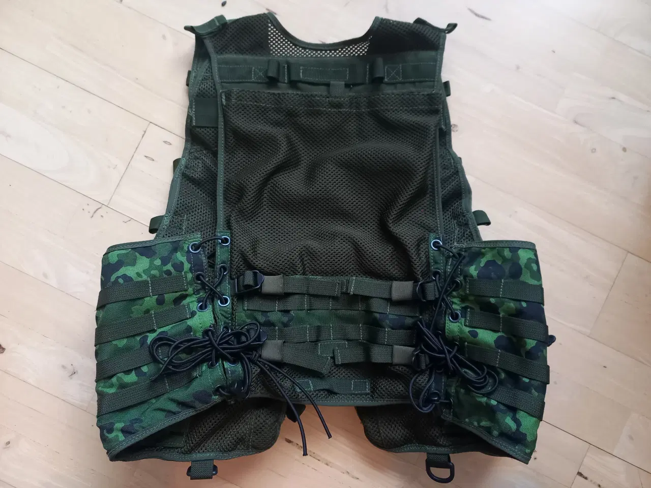 Billede 2 - Kampvest M/05 - M/84 – one size - ny/ubrugt