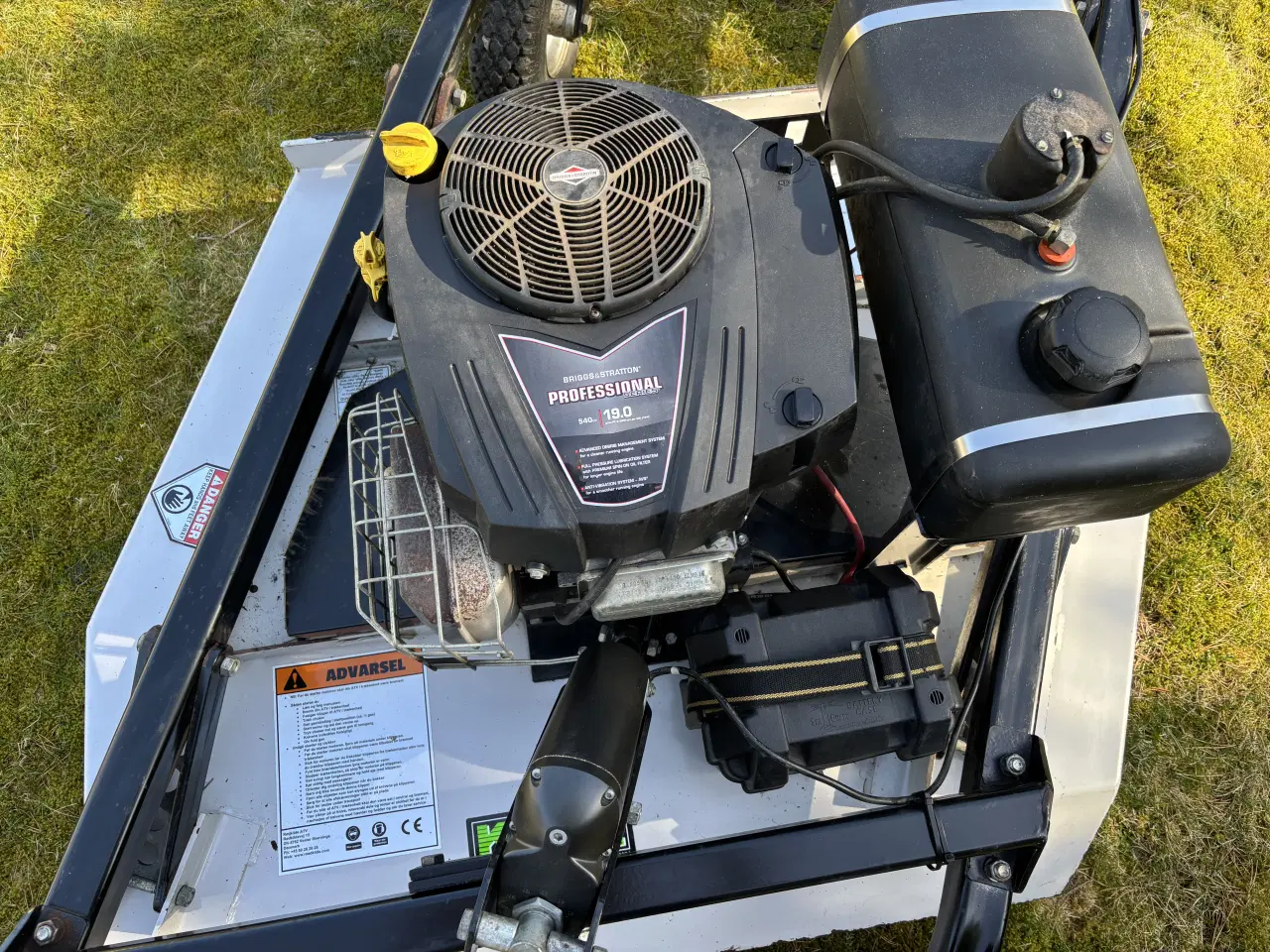 Billede 3 - Kunz Rough Cut MR44 med el-hejs