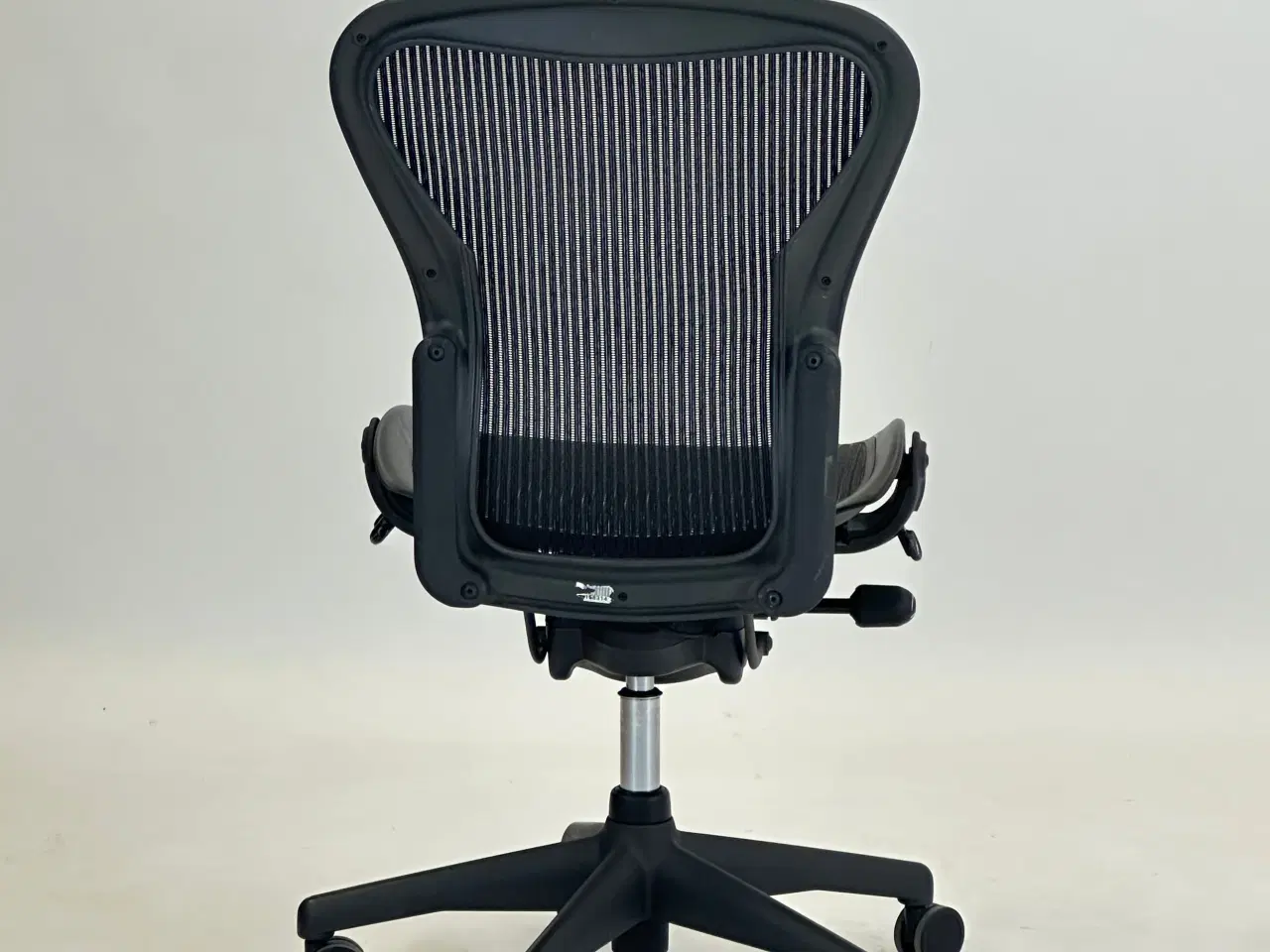 Billede 4 - Herman Miller Aeron B Kontorstol (u. armlæn)